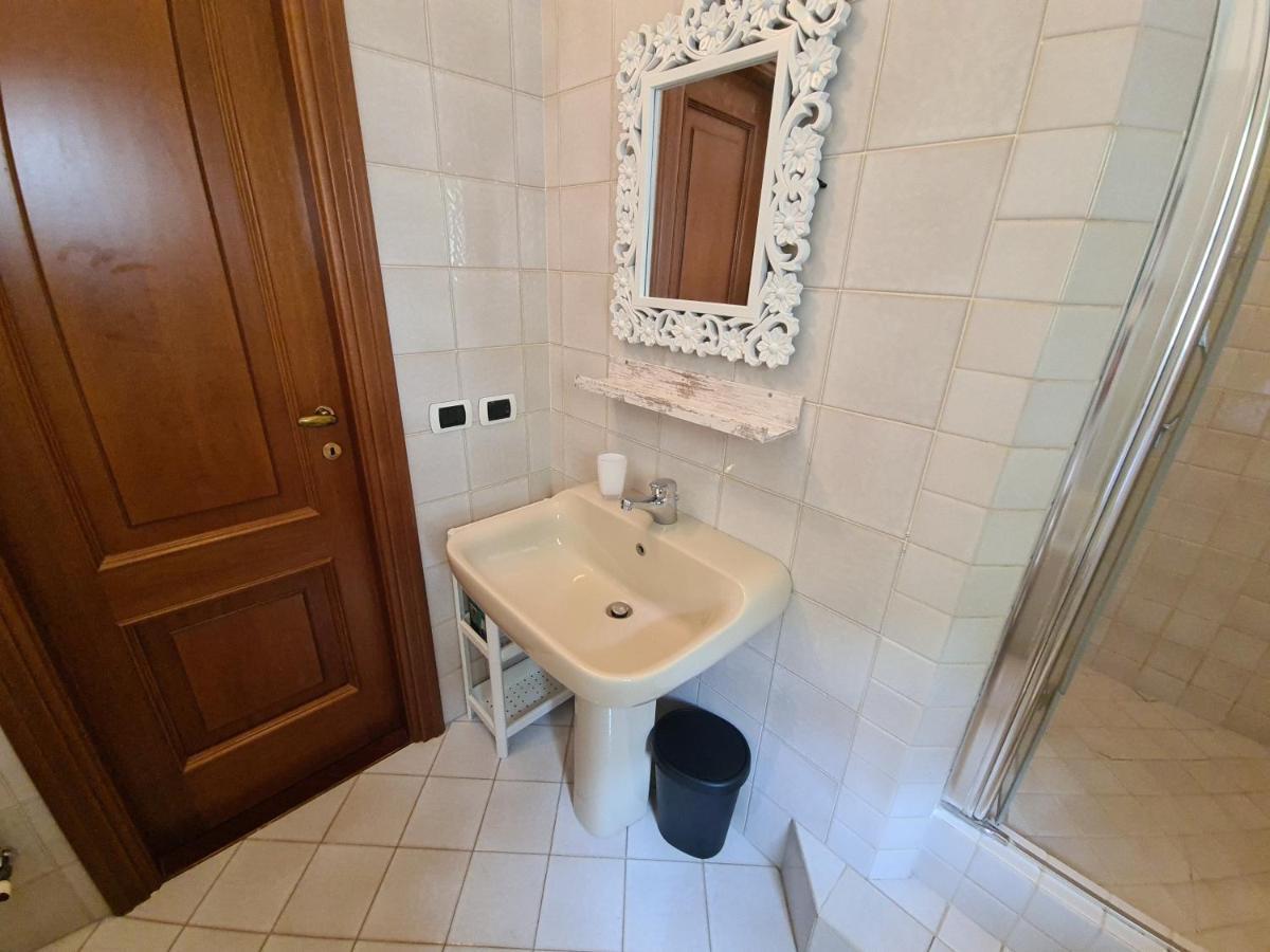 Dolce Casa Da Roby E Andrea By Portofinovacanze San Maurizio di Monte Esterno foto